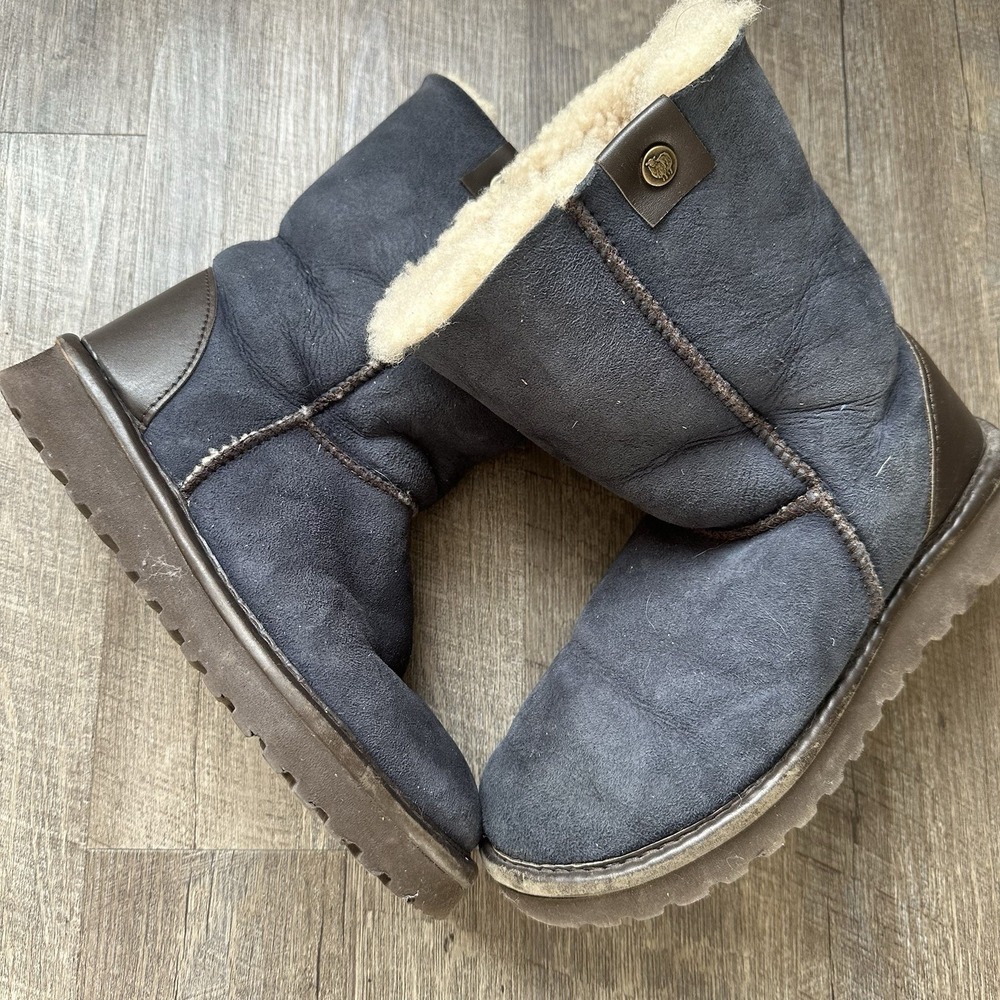Women's Celtic And Company‎ Gray Ankle Boots Made In Great Britain Size 7? Read